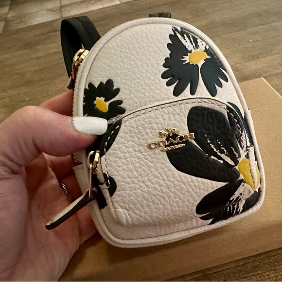 Coach Mini Court Backpack Keychain Fob Bag Charm With Floral Print - Picture 3 of 13